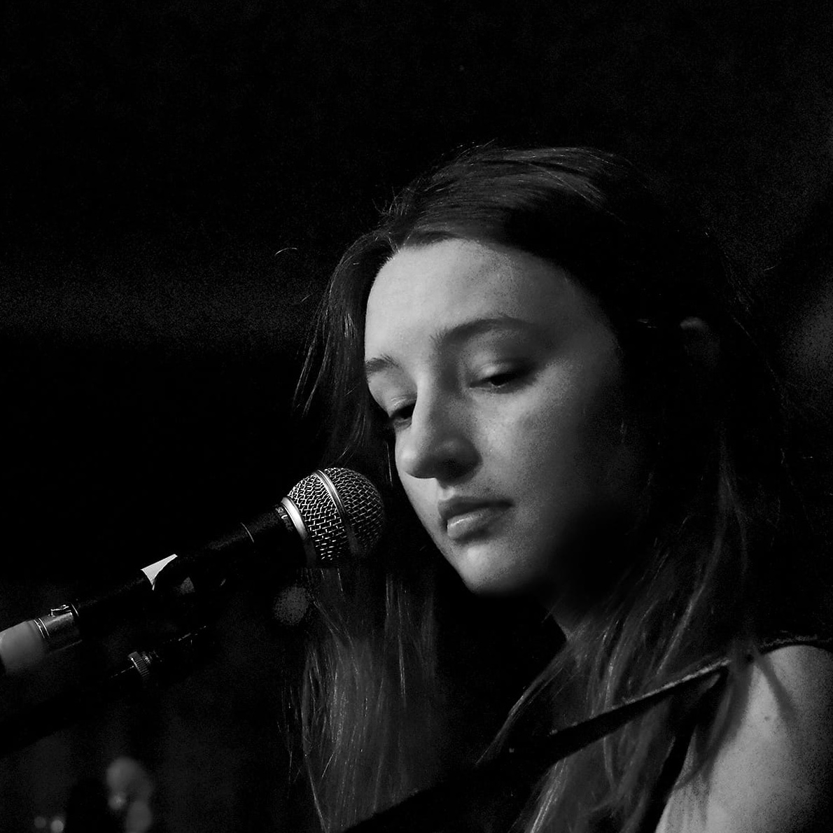 Bethany Lyn Finds Her Voice in a Debut That Feels Fully Formed