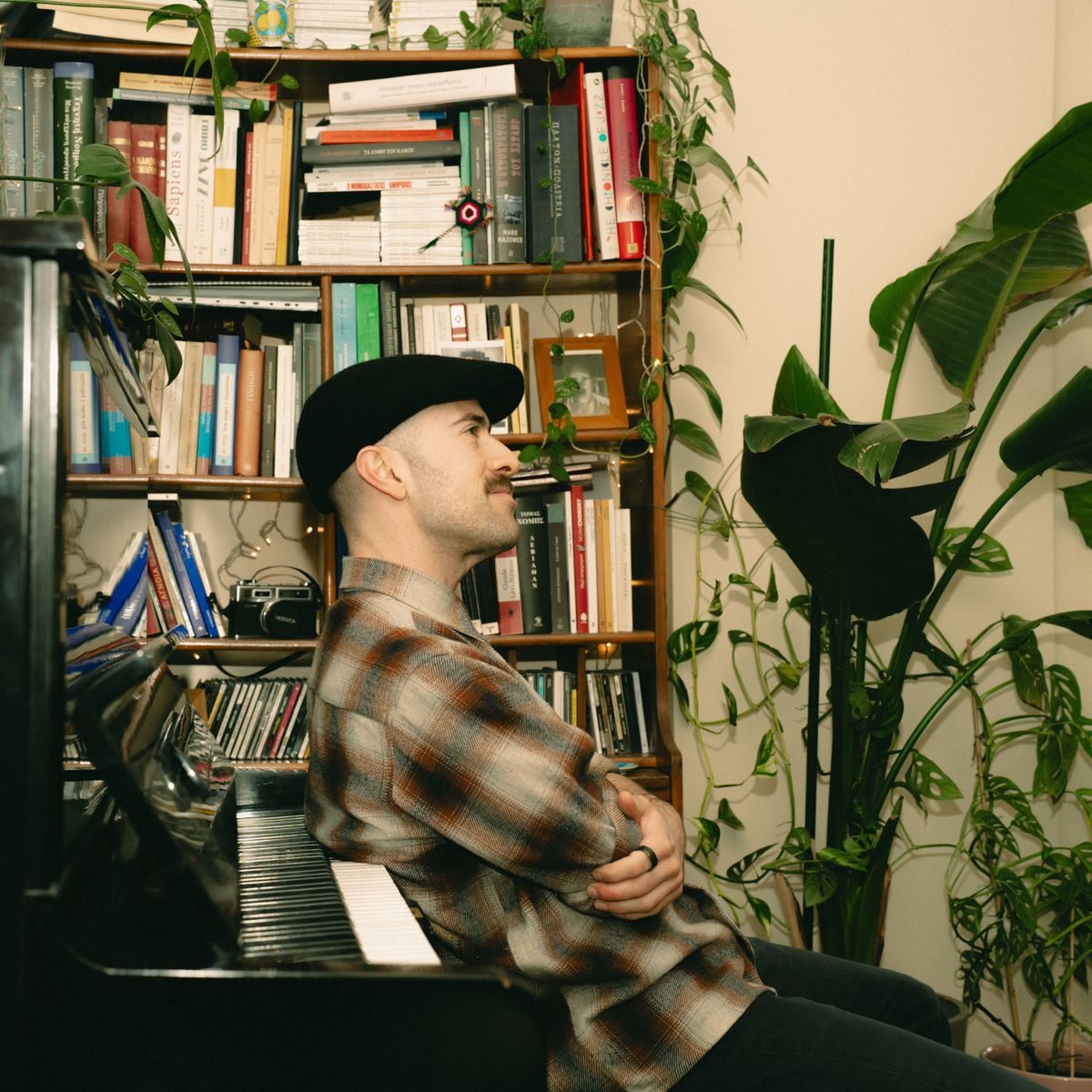 Markos Chaidemenos Opens A Quiet World On Light Beam