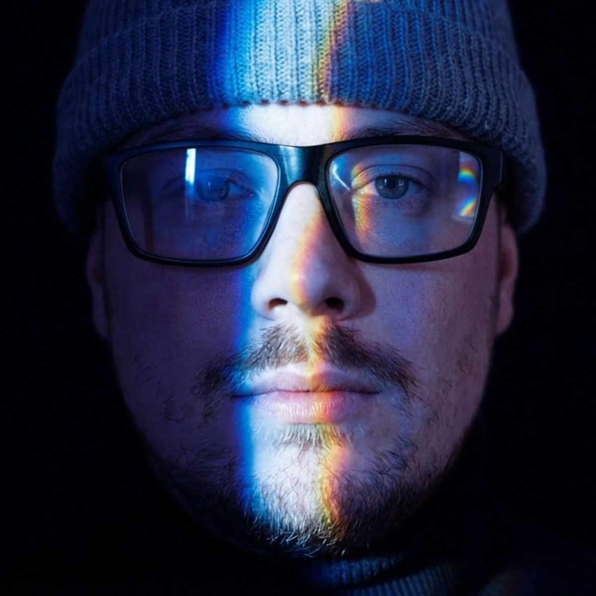 Ayyem Descends Into Memory and Paranoia on “Echoes”