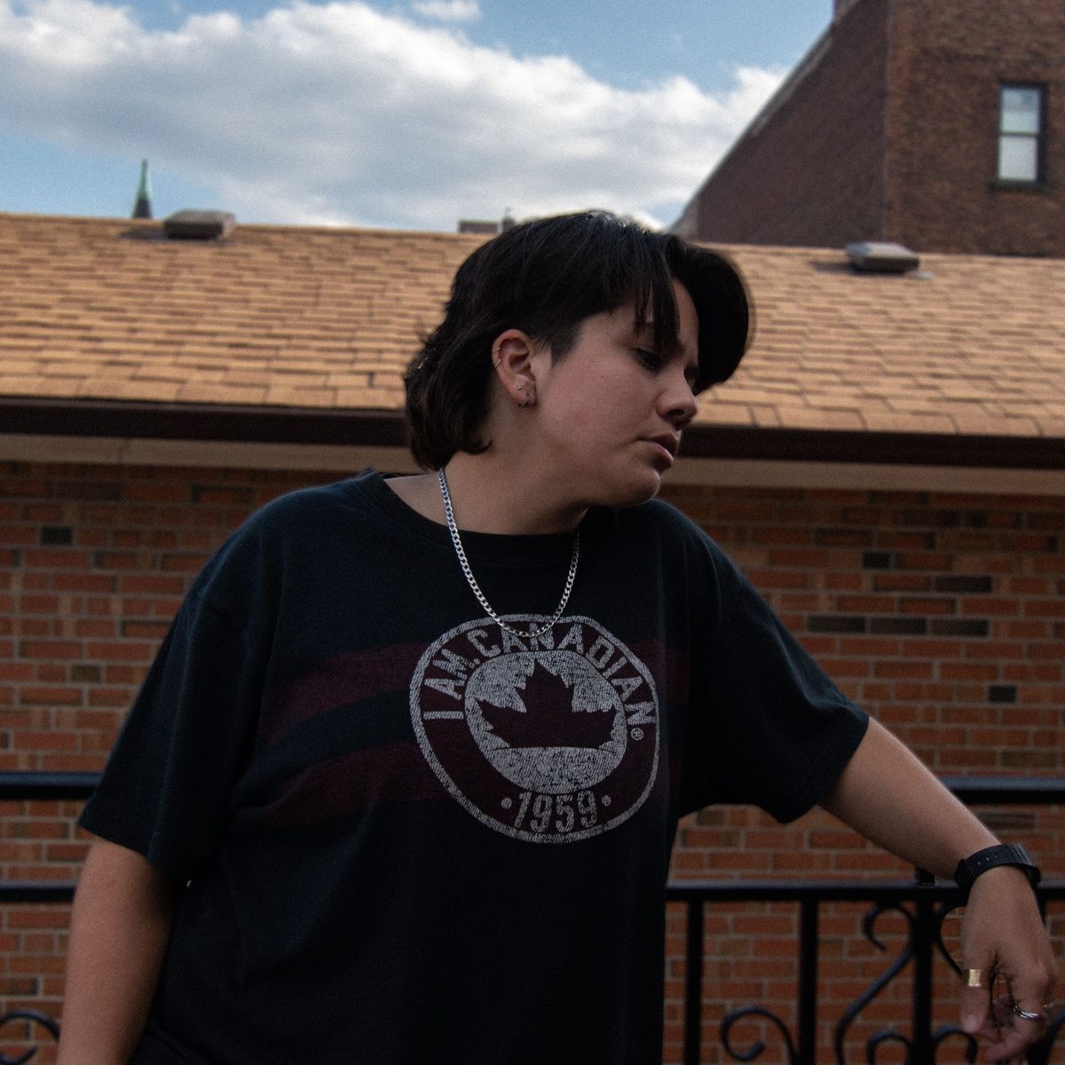 Elina Filice Finds Forever In A Stolen T-Shirt On “Bury Me”