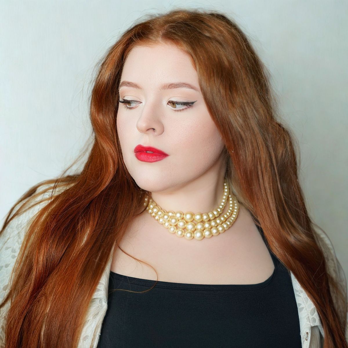 Sjana Rut Turns Memory Into Motion on “Tell Me”