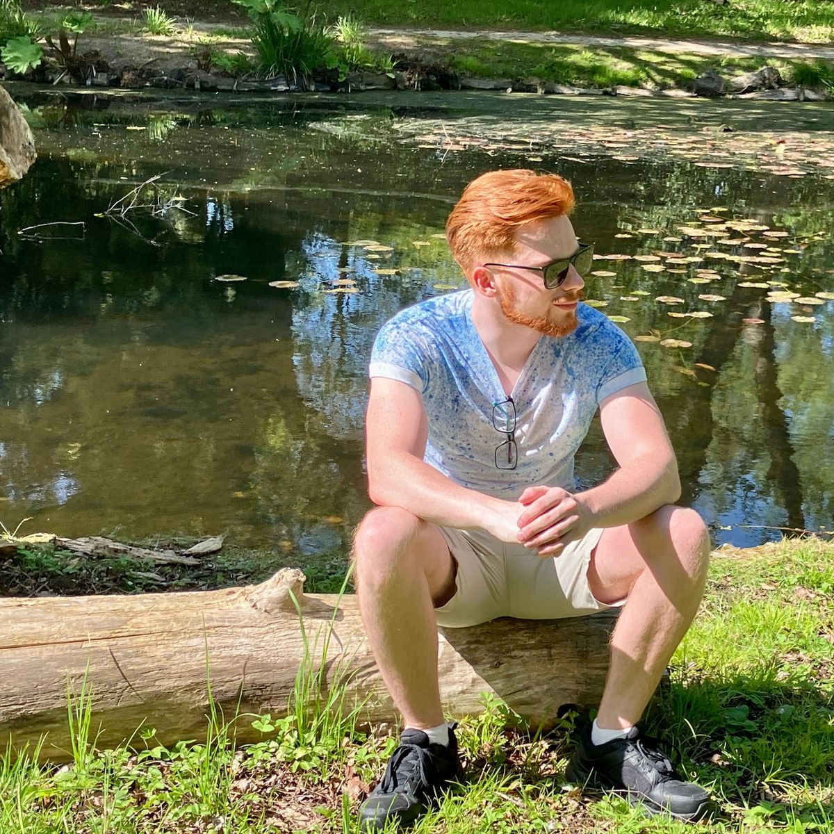 Tyler Brooker Finds Depth and Drift on “Calypso”