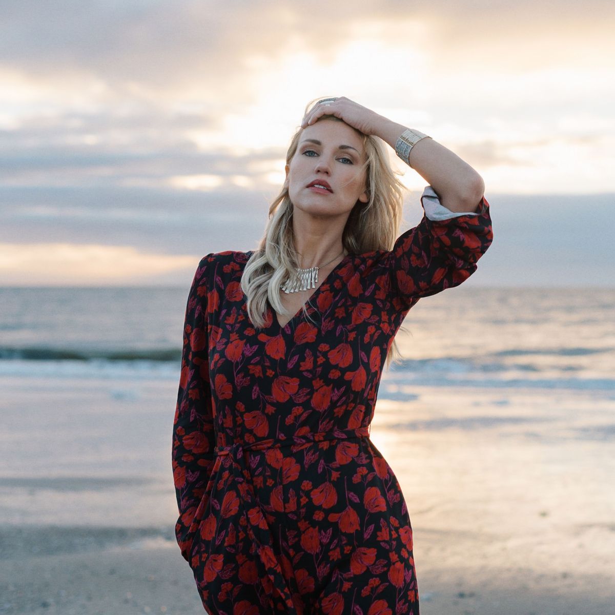 Ruut Finds Strength in Softness on “Unbeatable”